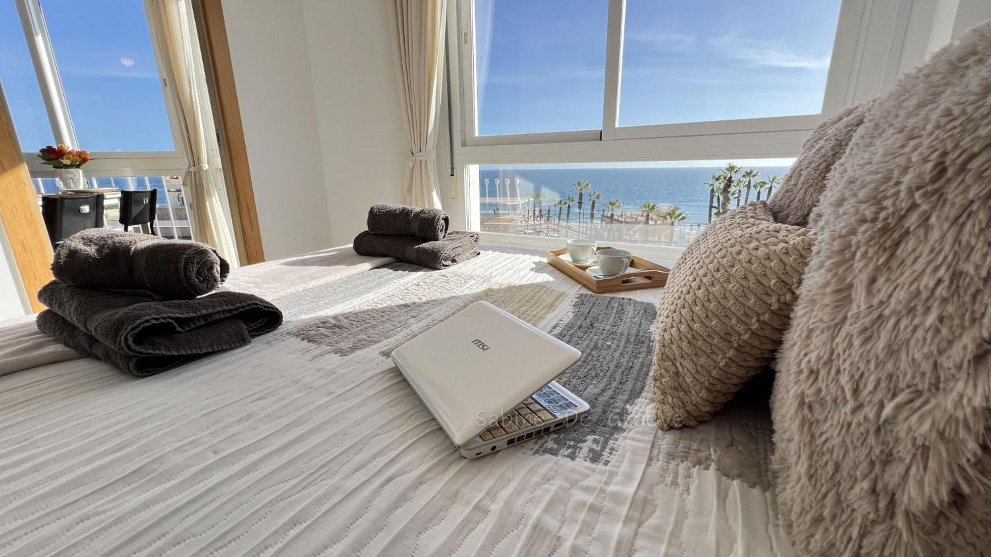 Love Nest By The Sea Wake Up With Ocean Views In Every Room Ruselo R408 Торокс Екстериор снимка
